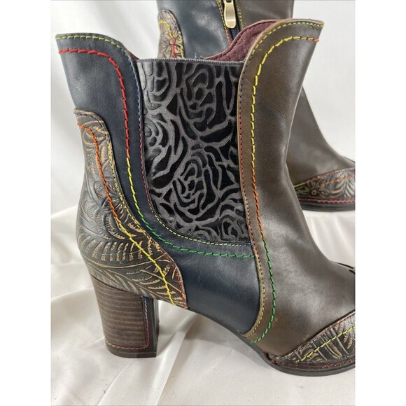 Multicolor Ankle Boots with Intricate Patterns - Picture 3 of 16